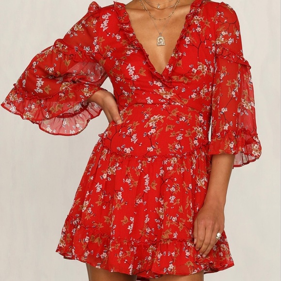 It’s a date dress! - Picture 2 of 3